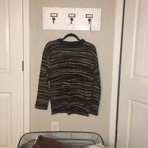 Patterned Black and Tan sweater